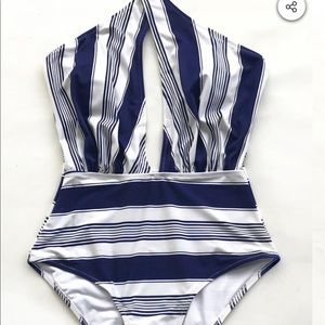 One piece medium bathing suit